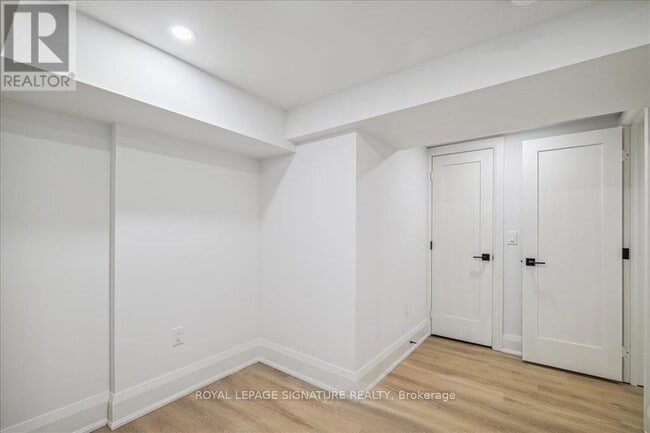 Building Photo - 202 Perth Ave