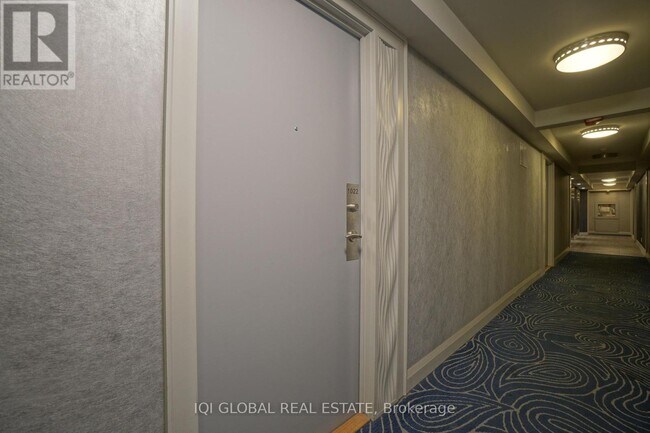 Photo du bâtiment - 80 Esther Lorrie Dr