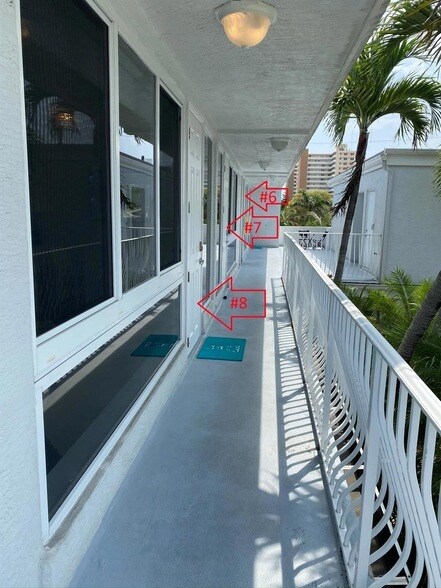 Foto del edificio - 1705 N Riverside Dr