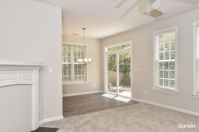 Building Photo - 168 Hutson Lane, Clayton, NC 27527