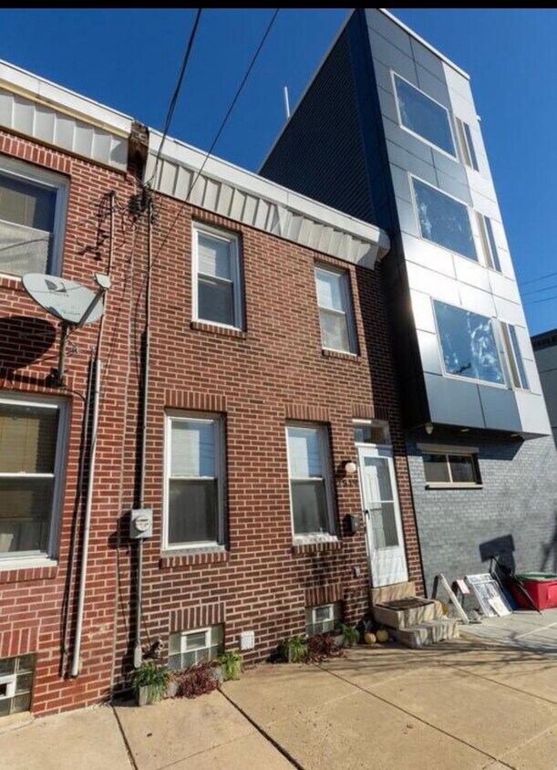 2519 E Dauphin St, Philadelphia, PA 19125 Townhome Rentals in
