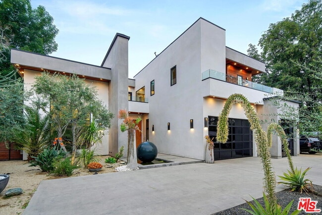 Foto del edificio - 6029 Melvin Ave