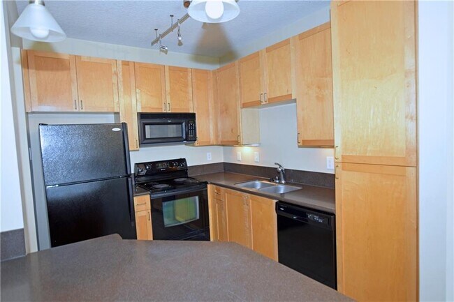 Foto del edificio - 400 17th St NW