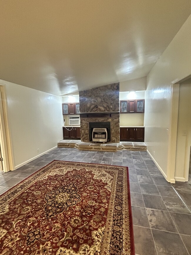 Building Photo - 1794 John Branch Rd