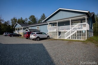 Building Photo - 4004 E Steven Dr