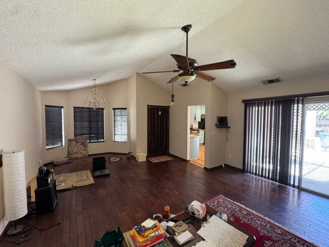 Foto del edificio - 791 Kingfisher Ct