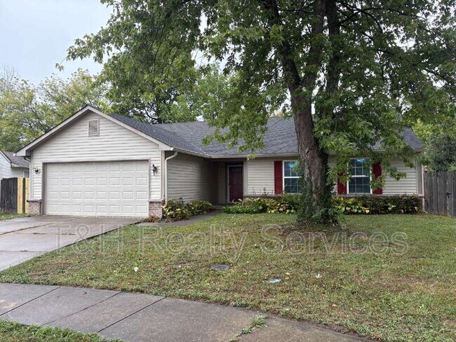 Photo - 2810 Hazelchase Ct House