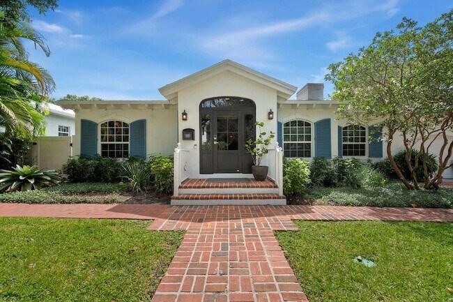 Foto del edificio - 302 NW 16th St