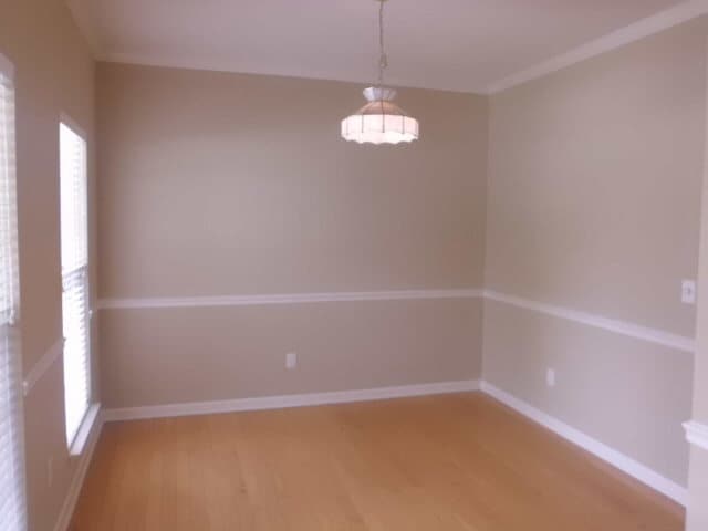 Building Photo - 4400 Chimney Springs Dr
