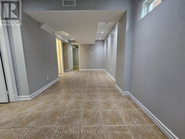 Photo du bâtiment - 4 Lonestar Crescent