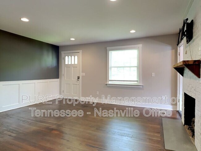 Foto del edificio - 2325 Riverside Dr