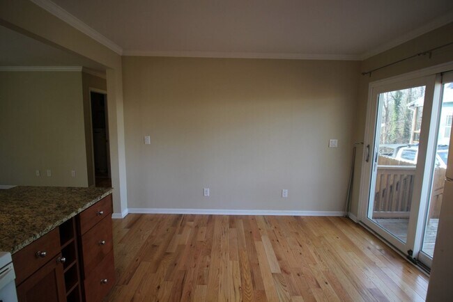 Foto del edificio - West AVL - Great apartment close to all th...