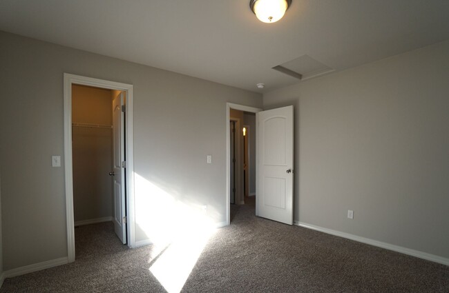 Building Photo - 8046 Misty Moon Drive