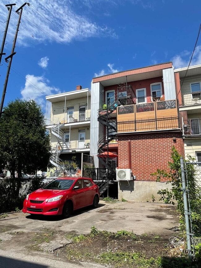 Photo du bâtiment - 4010 Rue Hochelaga