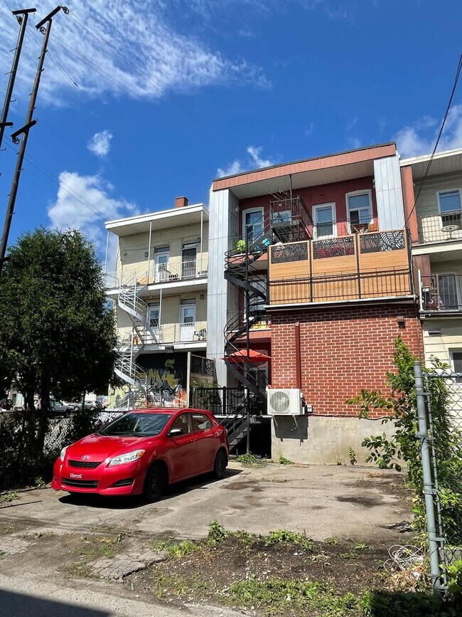 Photo du bâtiment - 4010 Rue Hochelaga