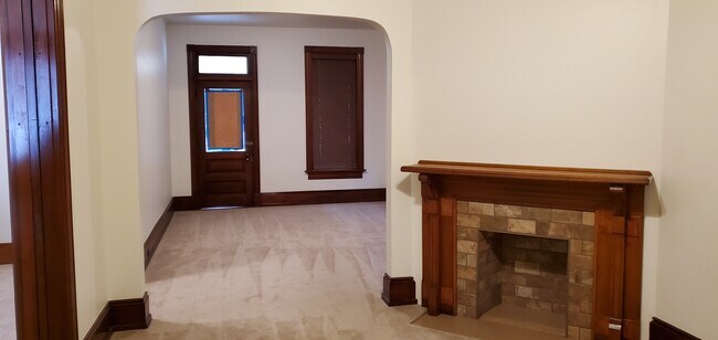 Foto del edificio - 1054 Cornwall Rd