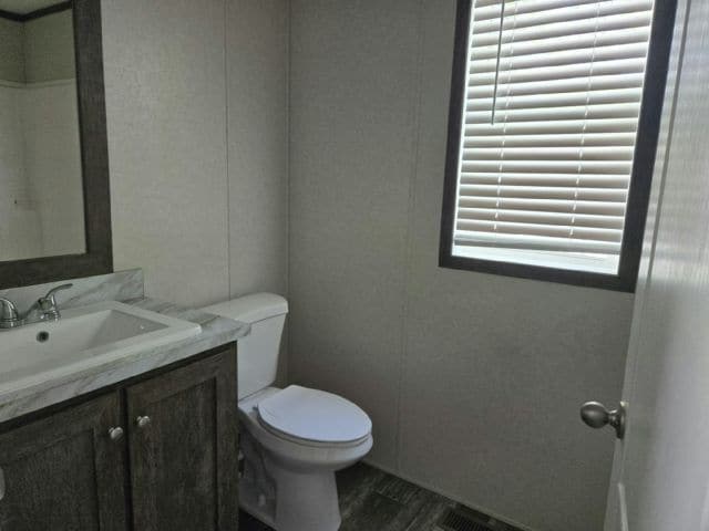 Building Photo - 499 Blackbird Ln
