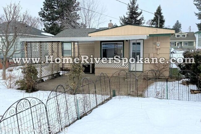 Building Photo - 1615 W Glass Ave