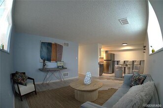 Building Photo - 7335 E Quincy Ave