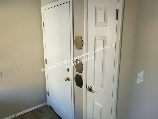 Foto del edificio - 1423 Beaver Rd