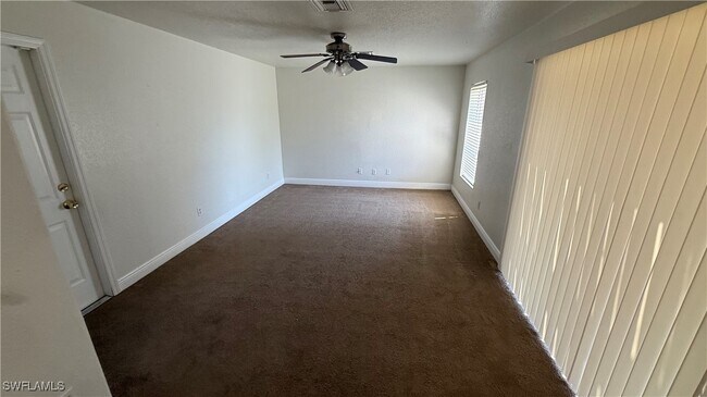 Foto del edificio - 1830 NW 27th Ave