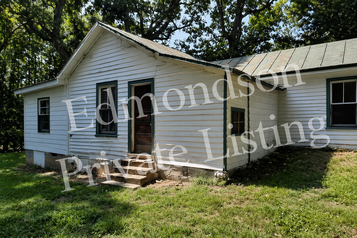 Foto del edificio - 1300 Thorntons Mill Rd