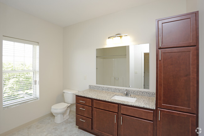 Una habitación - baño - Gates of New Hope