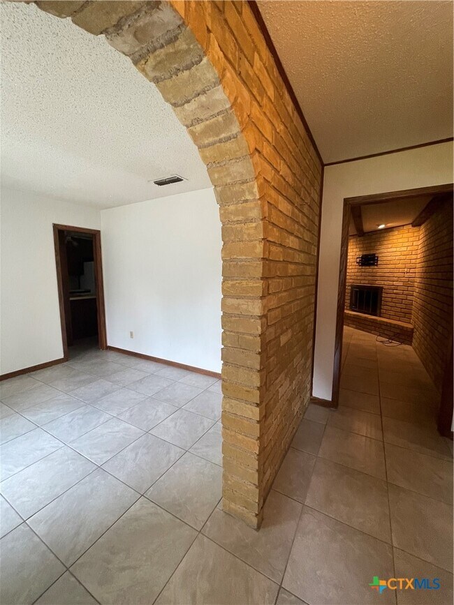 Foto del edificio - 508 Tower St