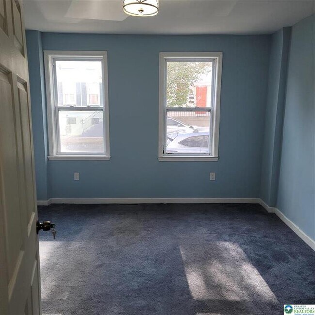 Foto del edificio - 1039 Ferry St