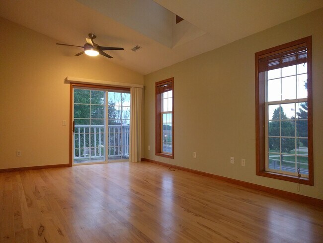 dining area - 3509 Maple Grove Dr