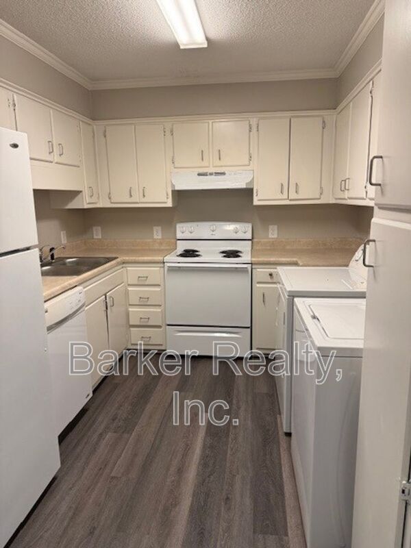 Foto del edificio - 203 E Ransom St