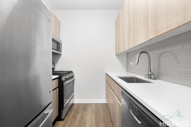 Foto del edificio - 2 bedroom in NEW YORK NY 10038