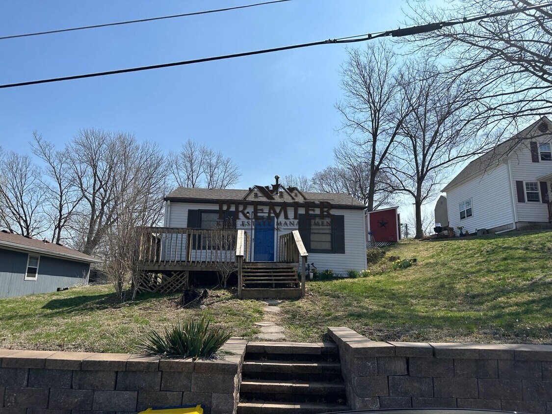 Foto principal - 407 S Bridge St
