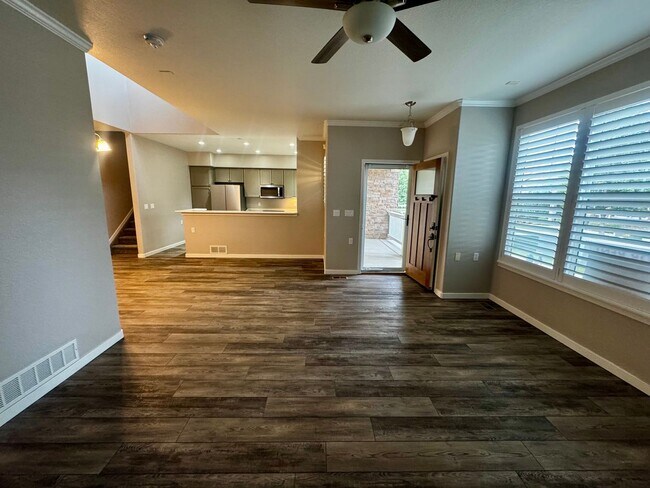 Building Photo - 2835 Elm Meadow View