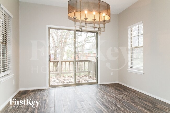 Foto del edificio - 1819 Chelsea Dr