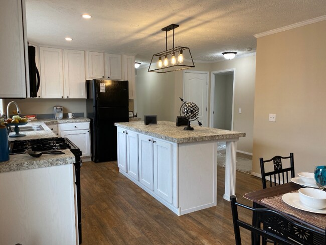 Foto del edificio - 1607 Prairie Ct