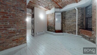 Building Photo - 336 E 18th St