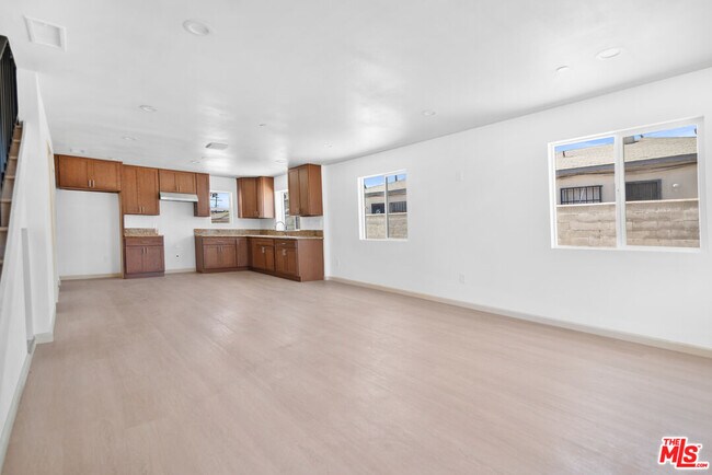 Foto del edificio - 1120 W 110th St