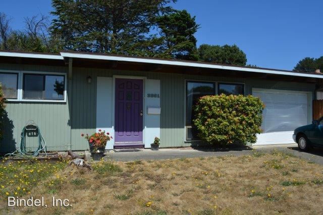 Building Photo - 3361 Cottage St
