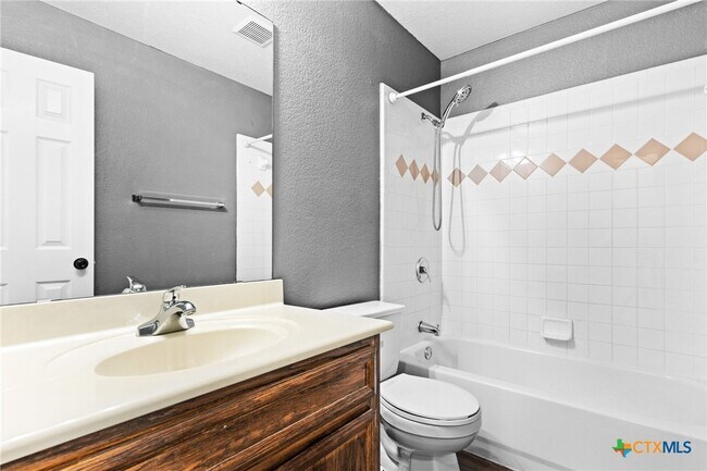 Building Photo - 4009 Tiger Dr