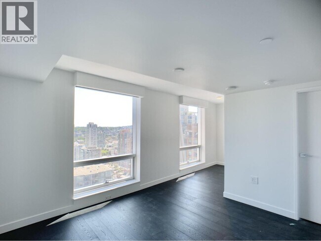 Building Photo - 1111 Richards St