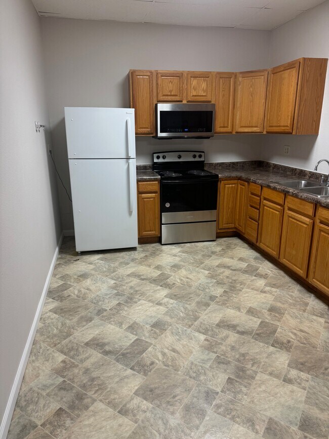 Cocina - 104 N Water St