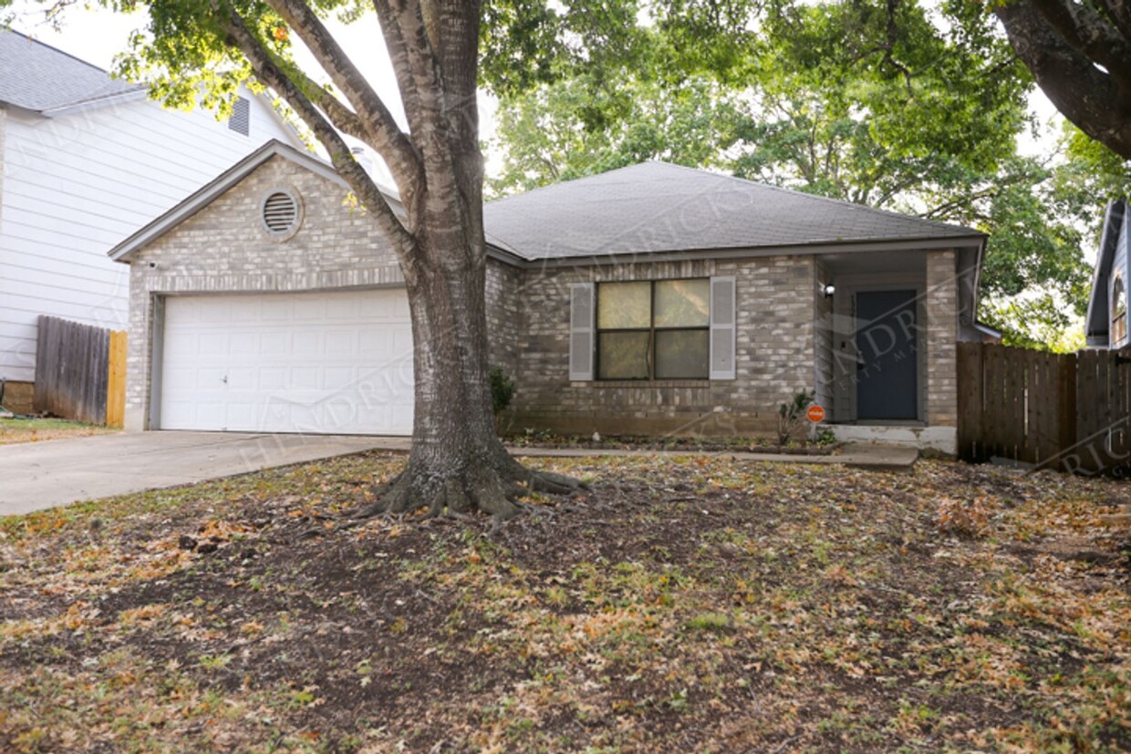 Foto principal - 13215 Lost Lake Dr