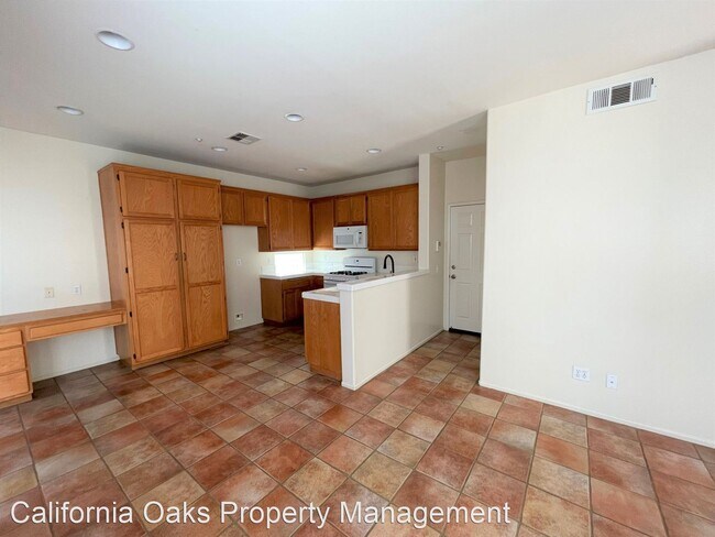 Building Photo - 3 br, 2.5 bath House - 926 Paseo Brisas Li...