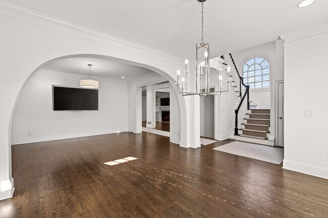 Foto del edificio - 16 Conifer Cir NE