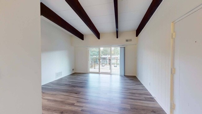 Building Photo - 201 Wickham Way