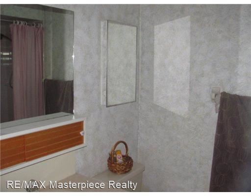 Foto del edificio - 2 br, 2 bath House - 233 SE Village Drive
