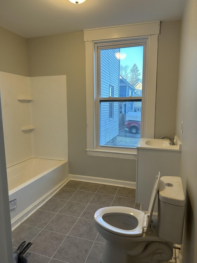 203 Gibson St Unit 1, Lowell, MA 01851 Room for Rent in Lowell, MA