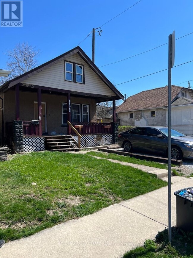 Building Photo - 1476 Dufferin Pl