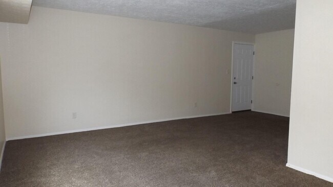Building Photo - 809 Silver Meadows Blvd